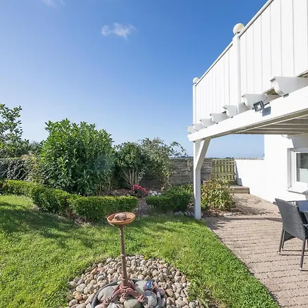 Dom wakacyjny Sputnik *